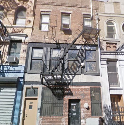 Gaga's old apartment building at 176 Stanton Street